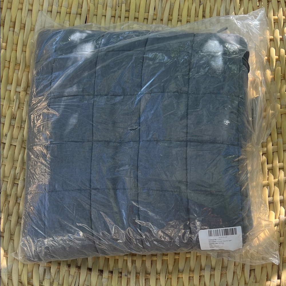 Quince Twin Linen Quilt Nightfall